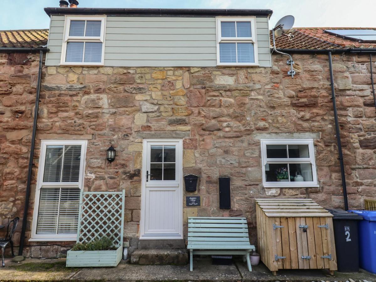 Charlotte'S Cottage Seahouses Exterior photo